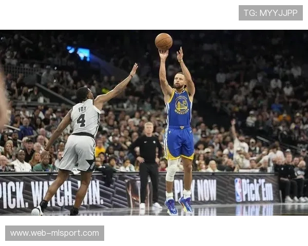 勇士内线形同虚设